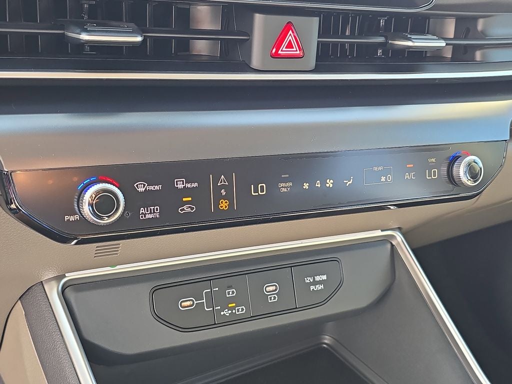 2026 Kia Carnival Hybrid LXS