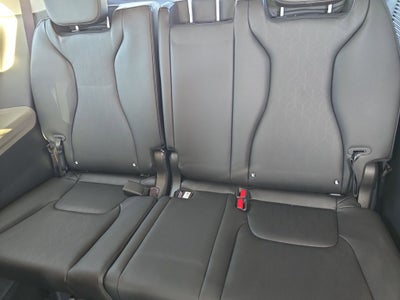 2026 Kia Carnival Hybrid LXS