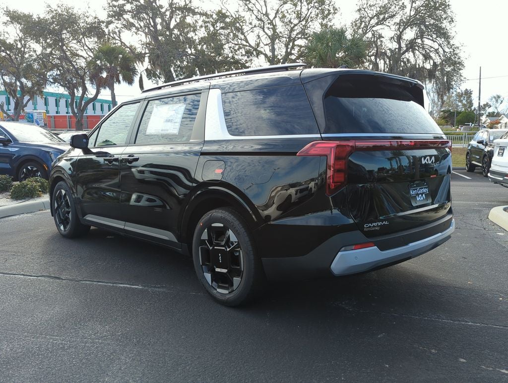 2026 Kia Carnival EX