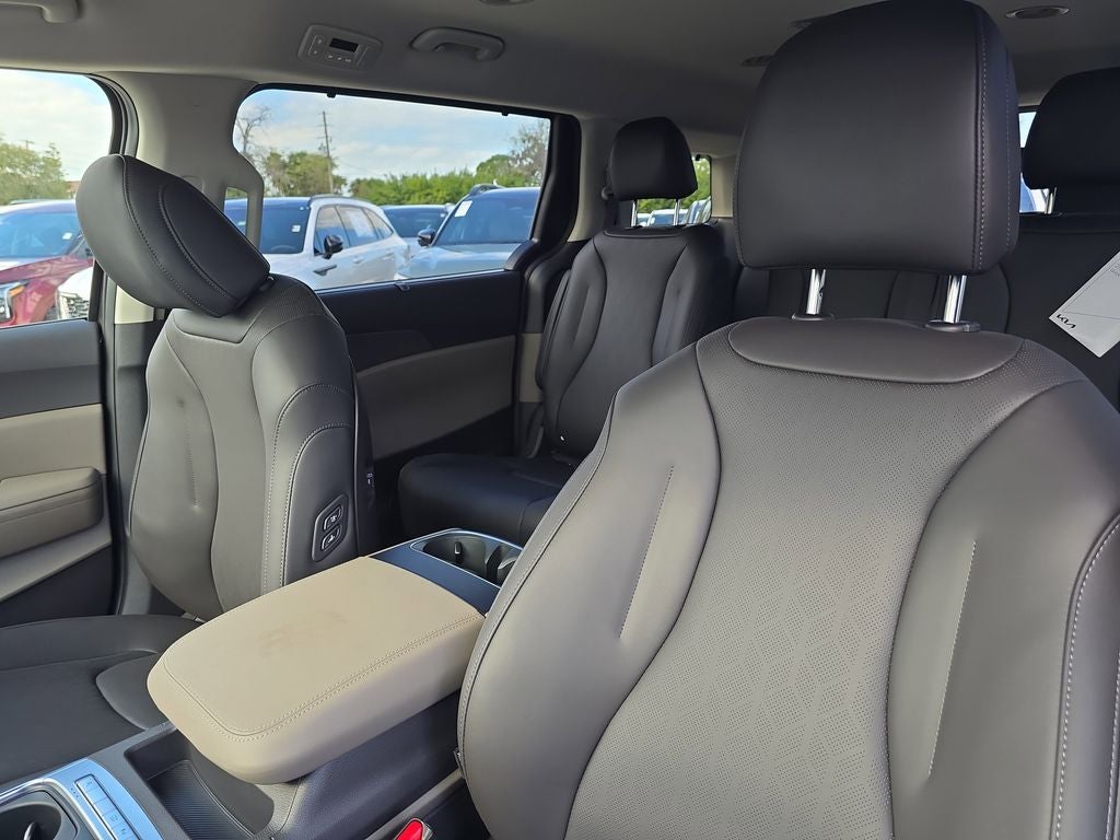 2026 Kia Carnival EX