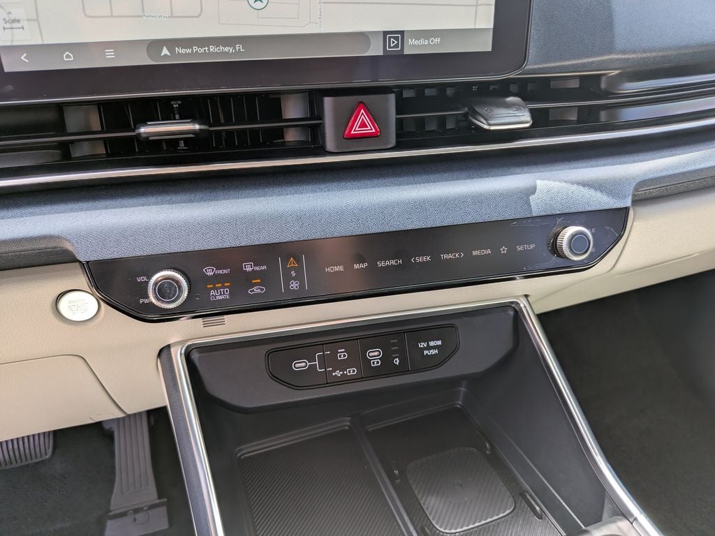 2026 Kia Carnival Hybrid EX