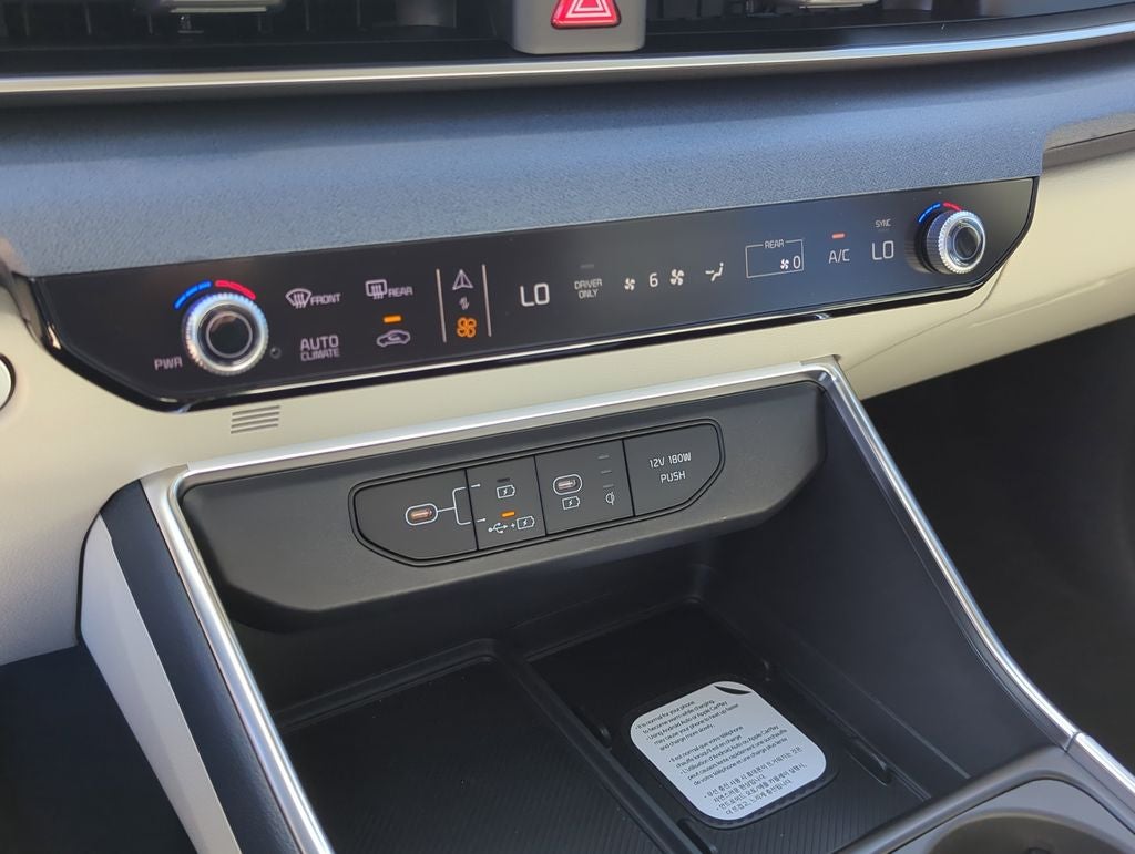 2026 Kia Carnival Hybrid EX
