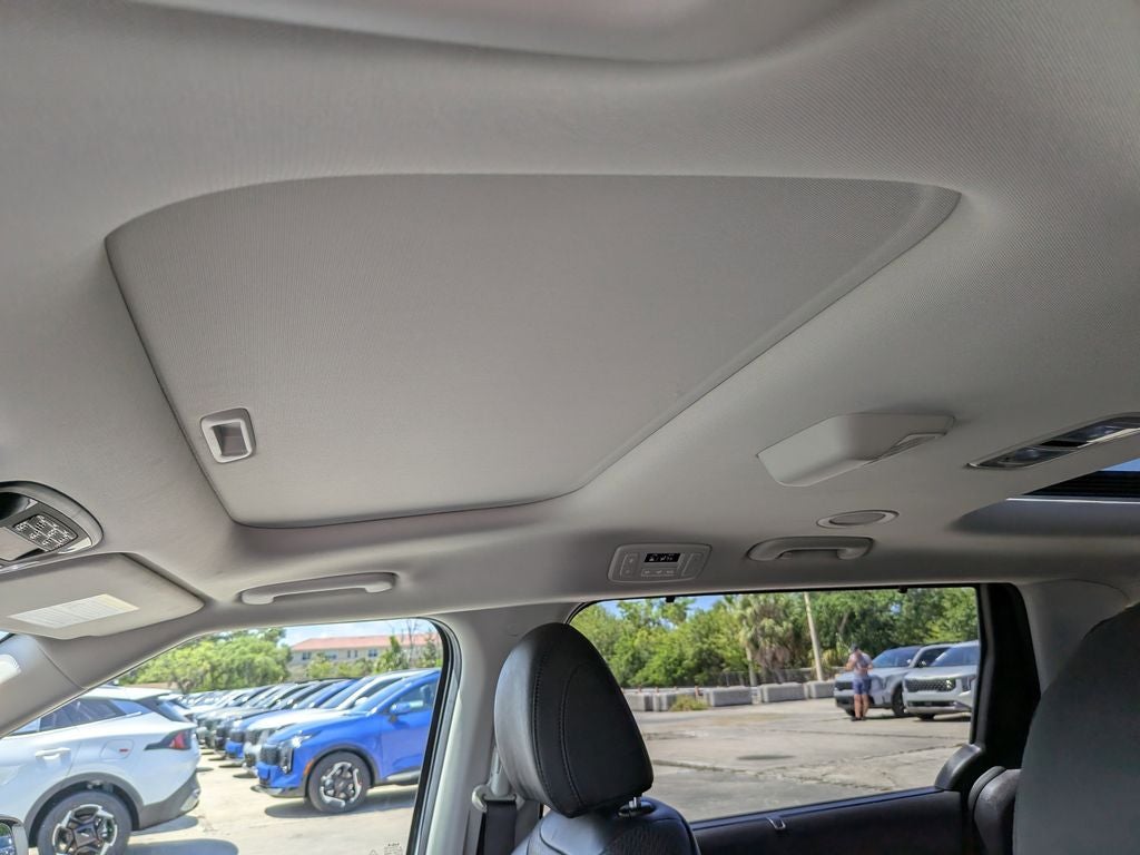 2025 Kia Carnival SX Prestige