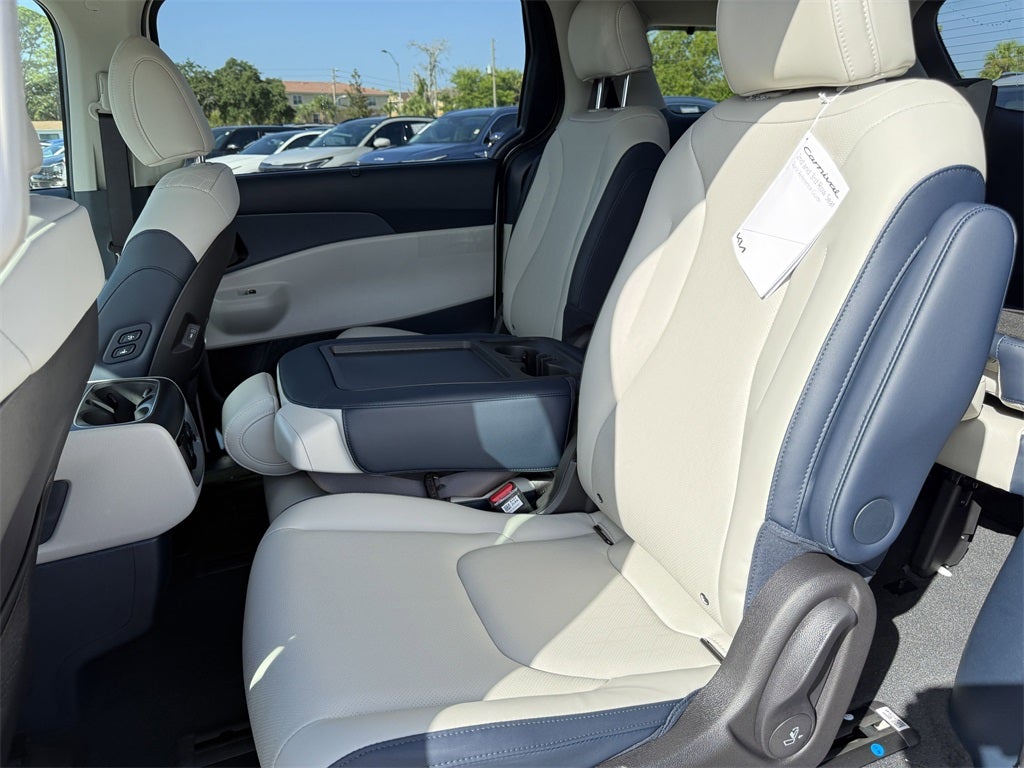 2026 Kia Carnival Hybrid SX