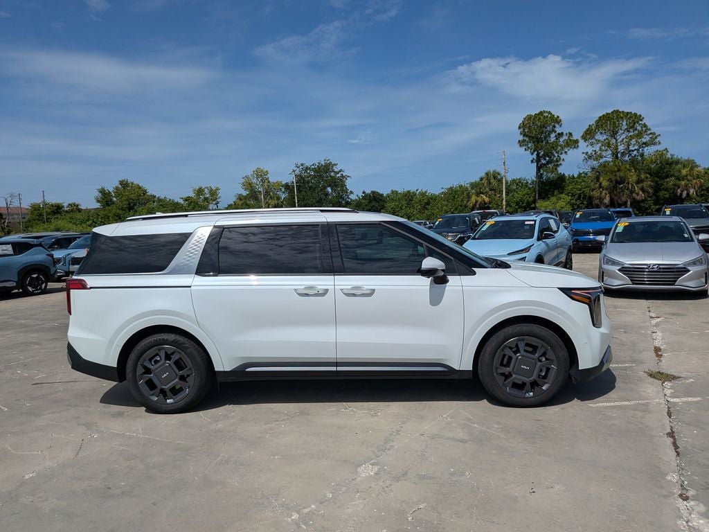 2026 Kia Carnival Hybrid SX
