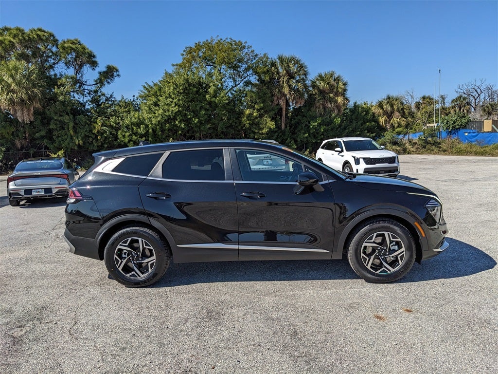 2024 Kia Sportage LX