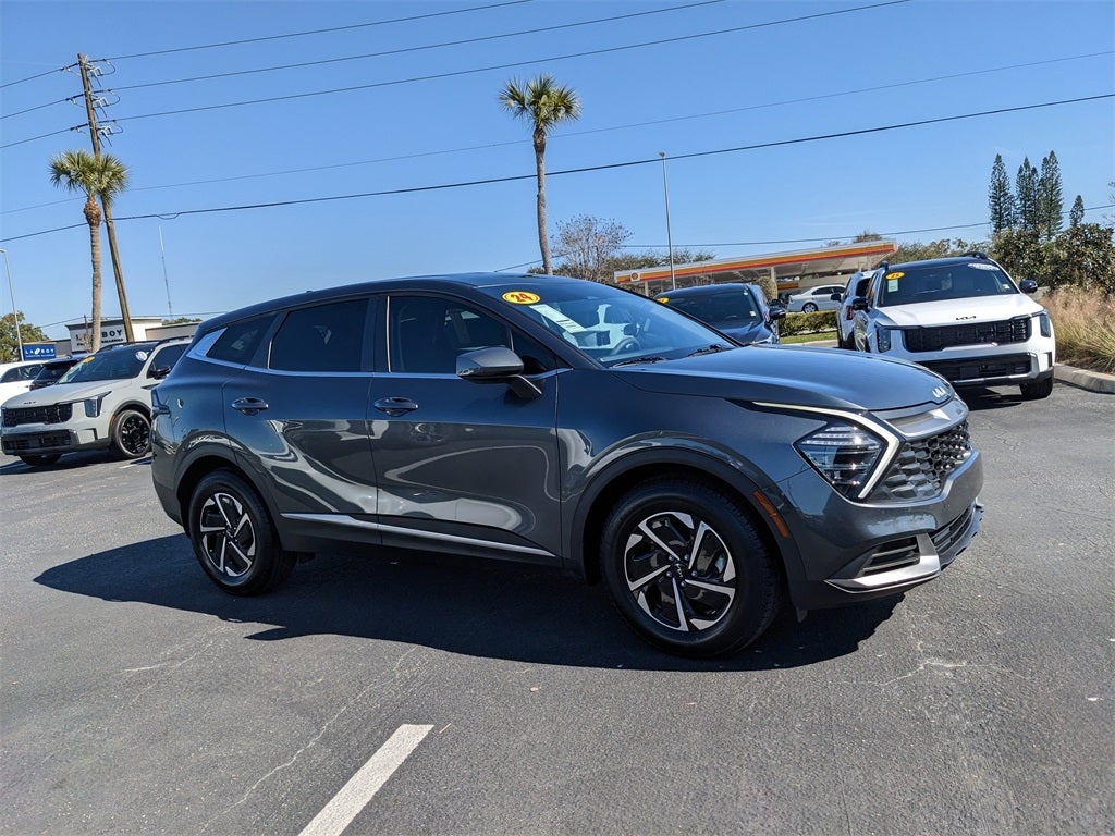 2024 Kia Sportage Hybrid LX