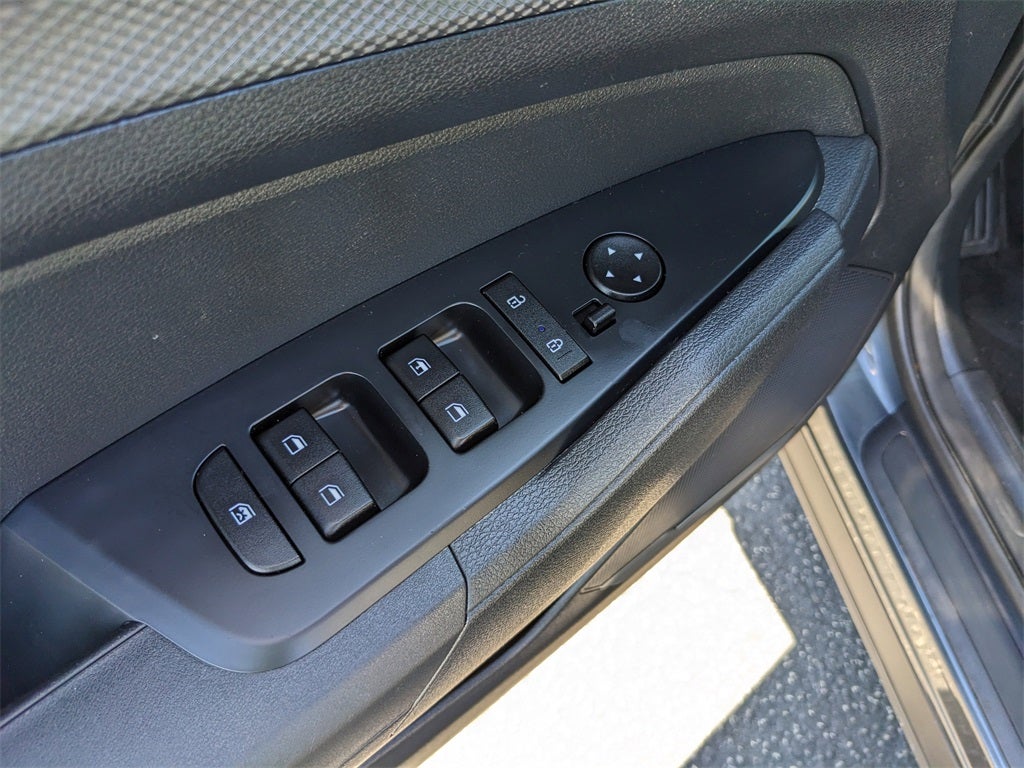 2024 Kia Sportage Hybrid LX