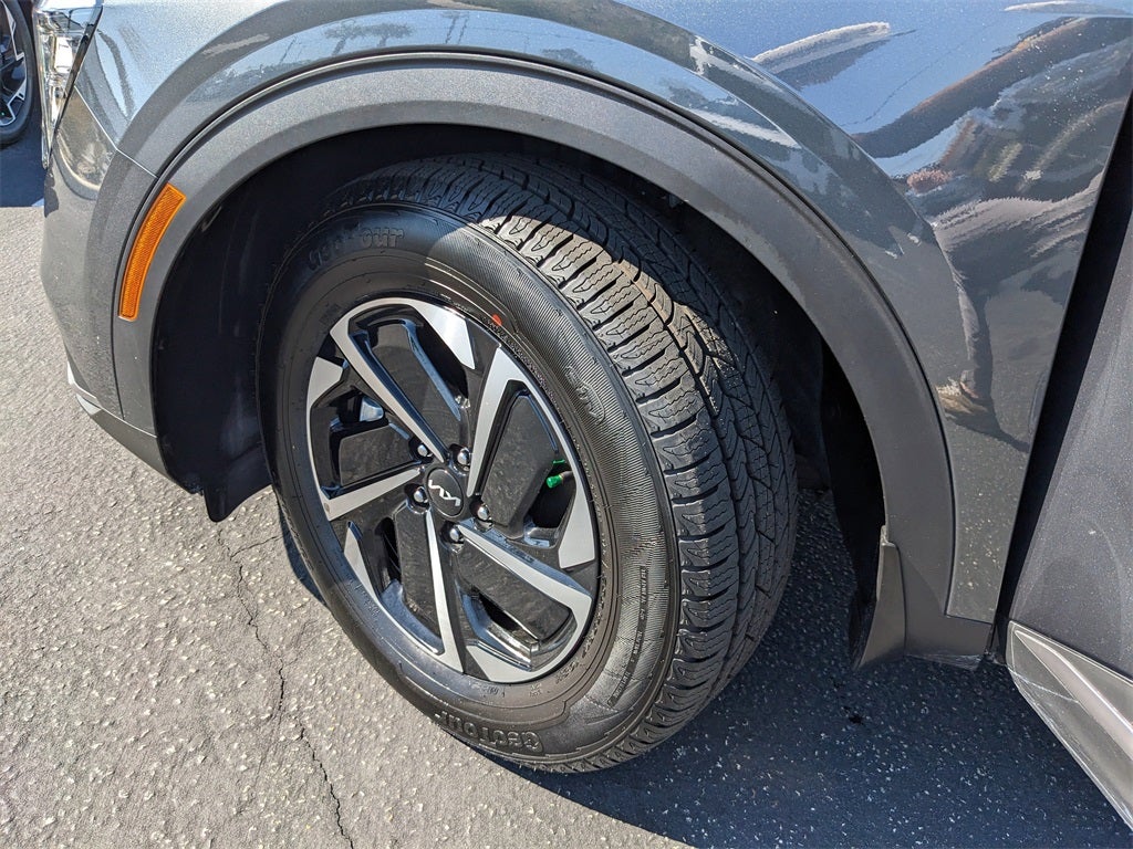 2024 Kia Sportage Hybrid LX