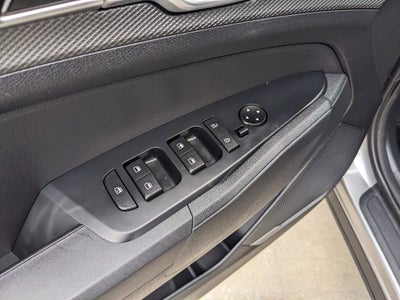 2025 Kia Sportage Hybrid LX