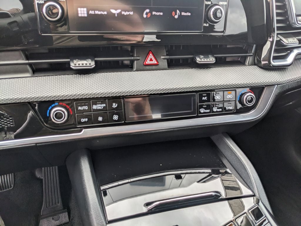 2025 Kia Sportage Hybrid LX