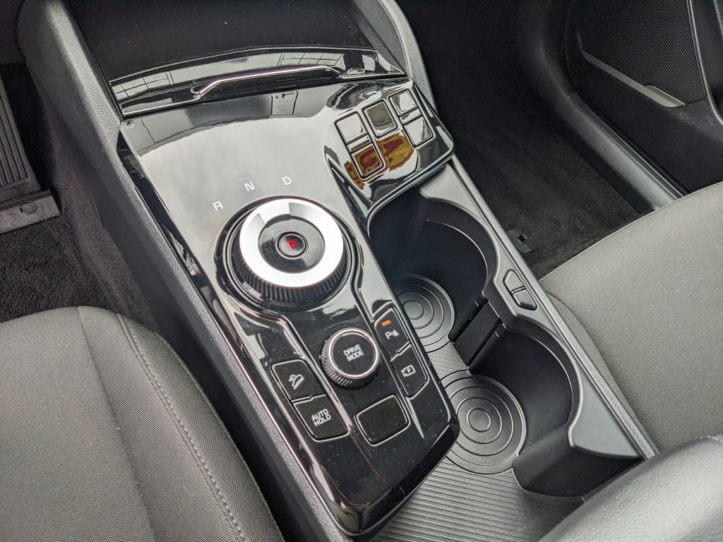 2025 Kia Sportage Hybrid LX