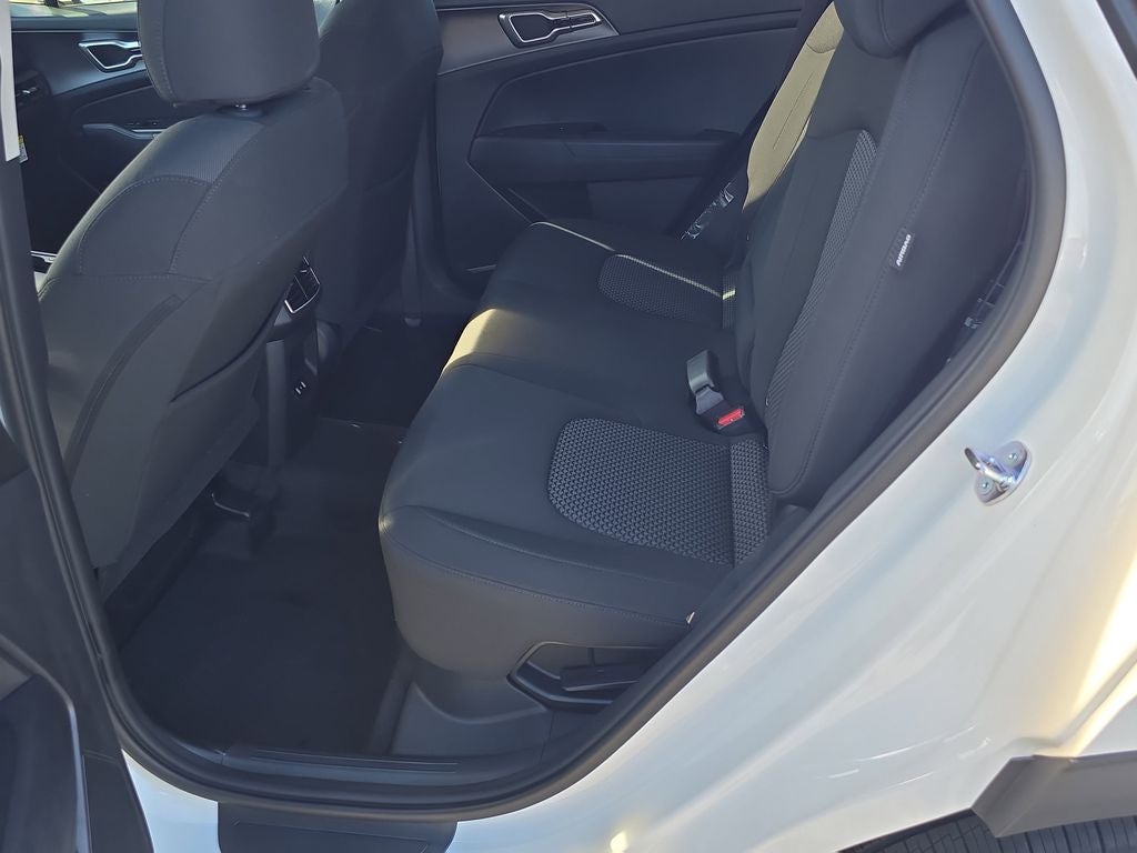 2026 Kia Sportage Hybrid LX