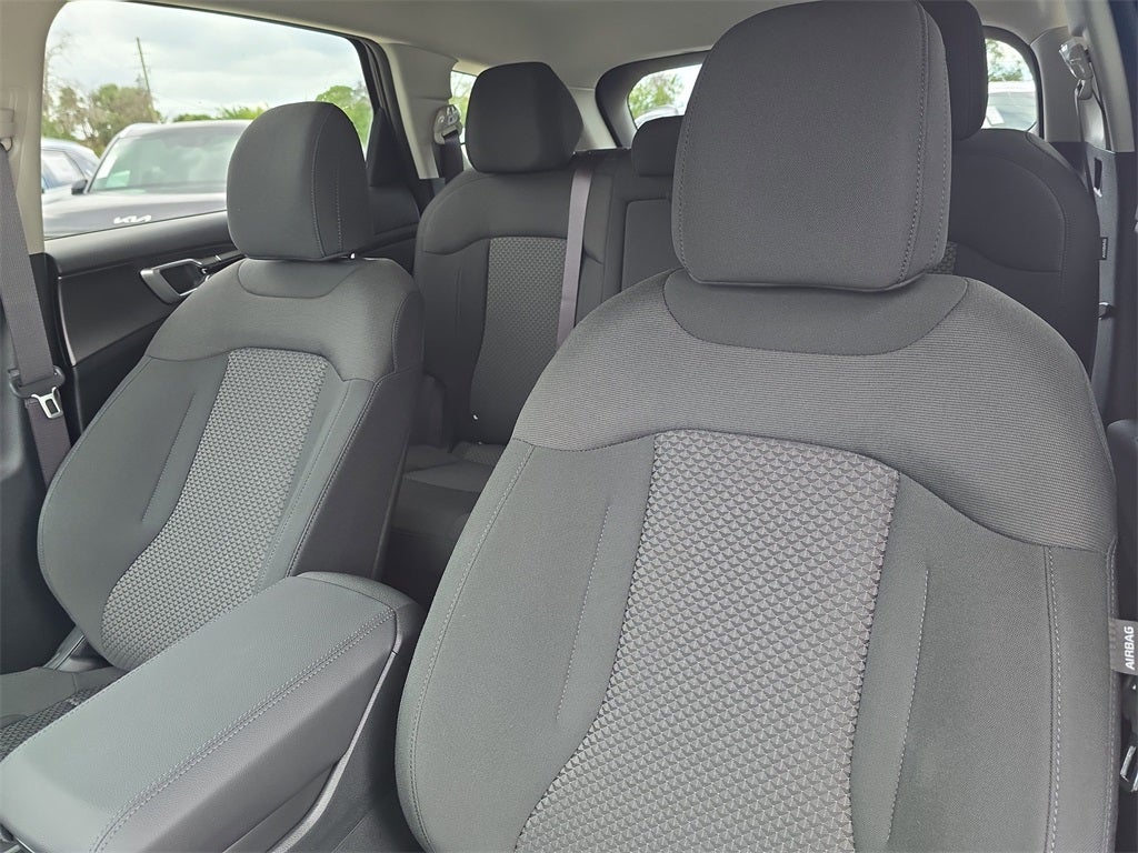 2026 Kia Sportage Hybrid LX