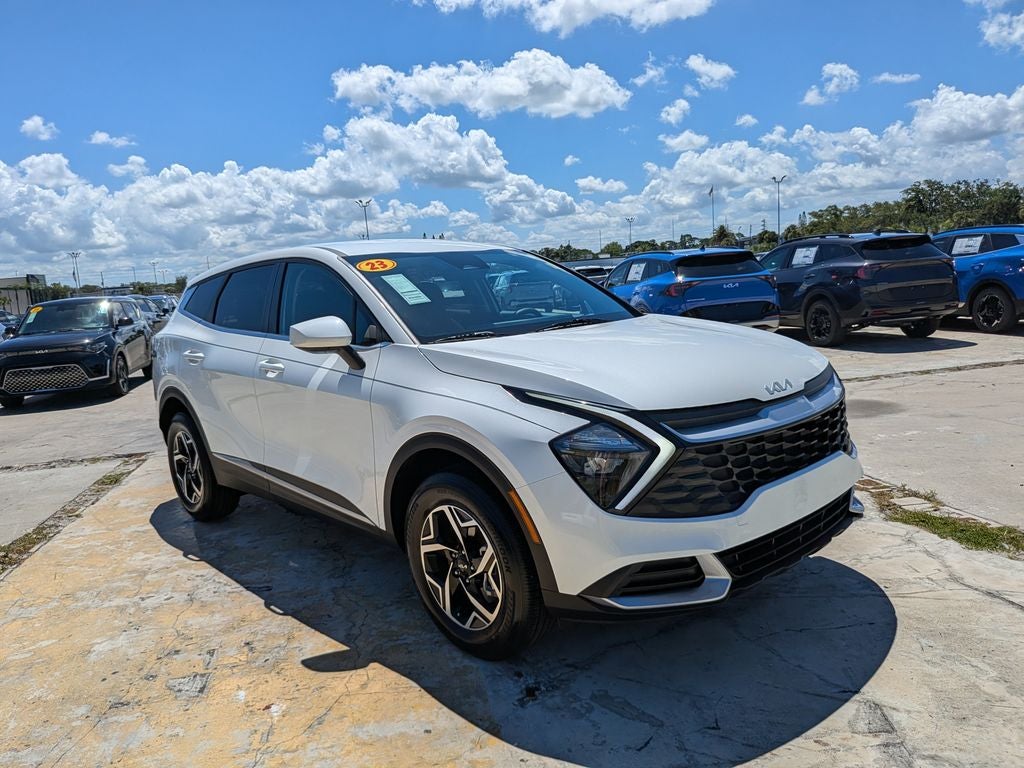 2023 Kia Sportage LX