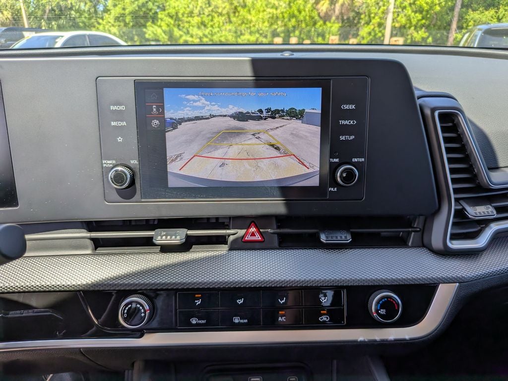 2023 Kia Sportage LX