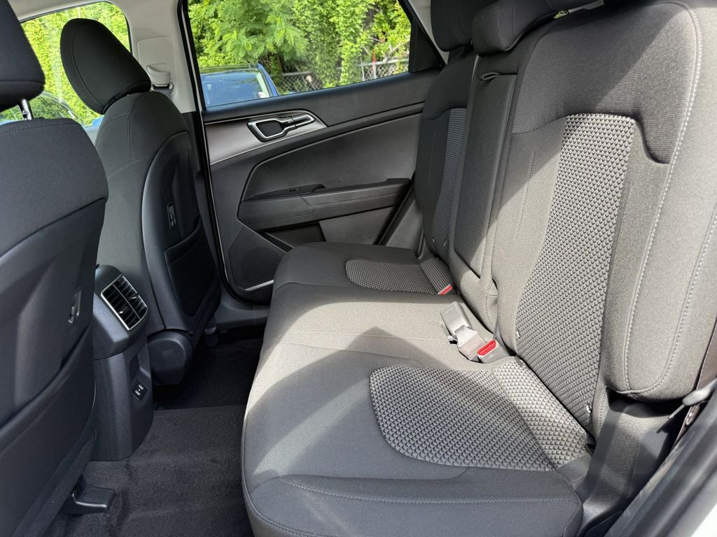 2026 Kia Sportage Hybrid S