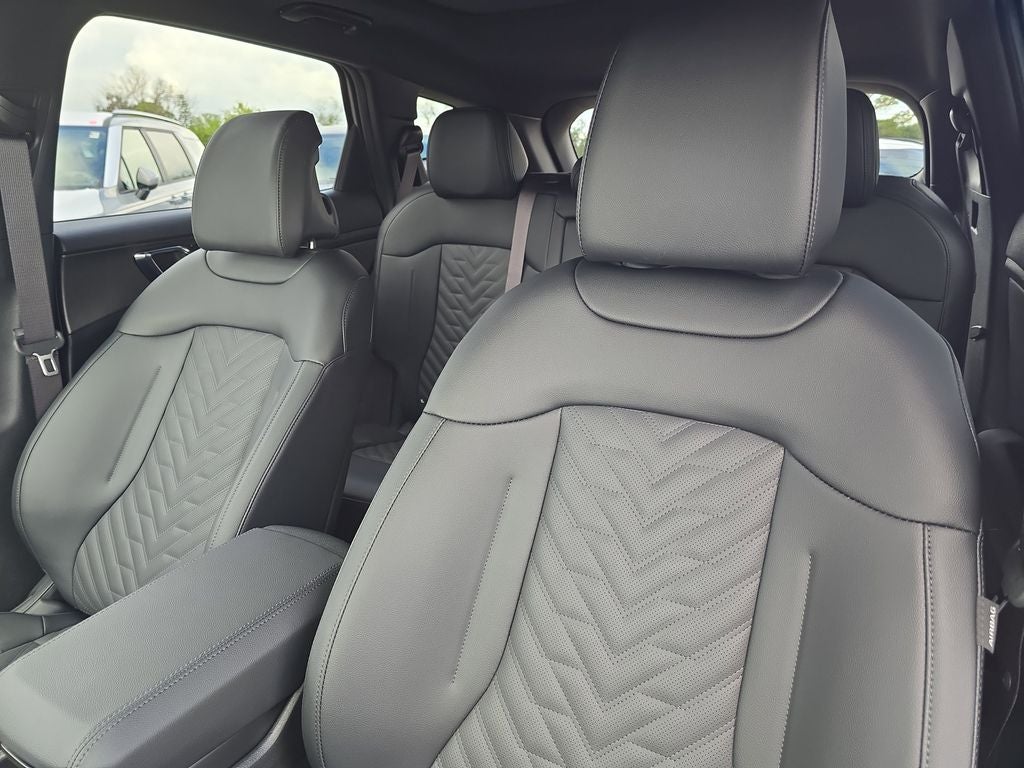 2026 Kia Sportage Plug-In Hybrid X-Line