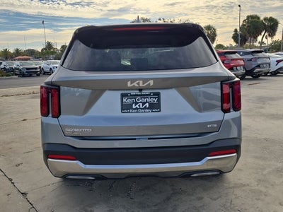 2026 Kia Sorento Hybrid EX