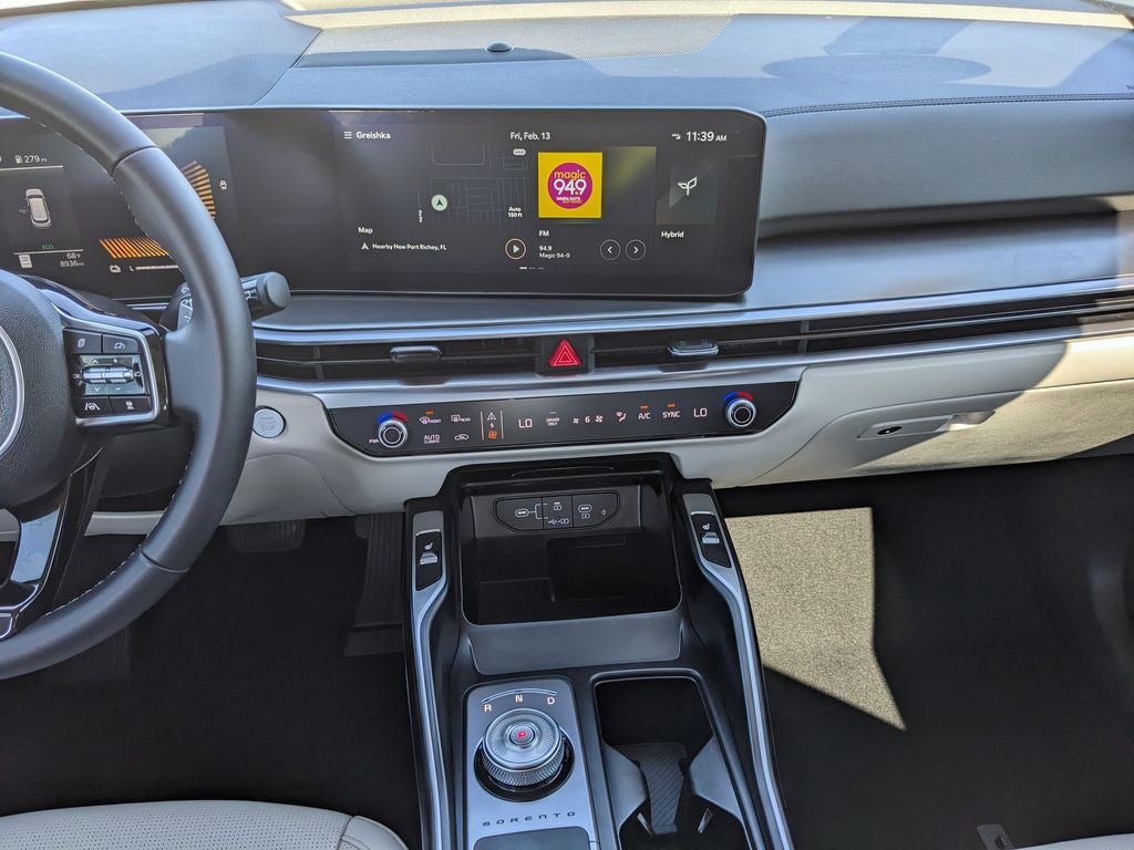 2025 Kia Sorento Hybrid EX