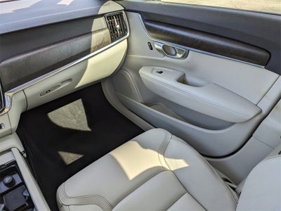 2018 Volvo V90 Cross Country T5