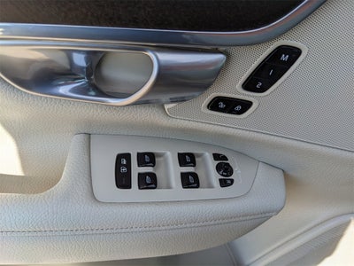 2018 Volvo V90 Cross Country T5