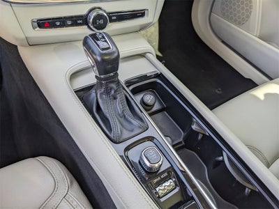 2018 Volvo V90 Cross Country T5