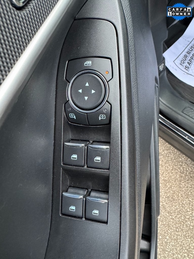 2020 Ford Explorer Base