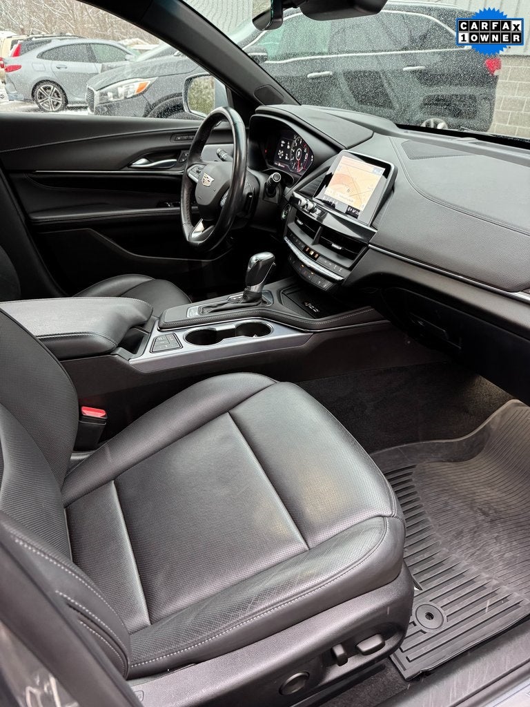 2022 Cadillac CT4 Premium Luxury