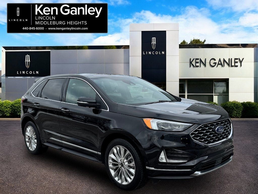 2021 Ford Edge Titanium