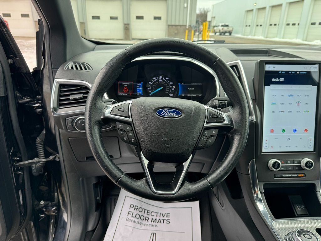 2021 Ford Edge Titanium