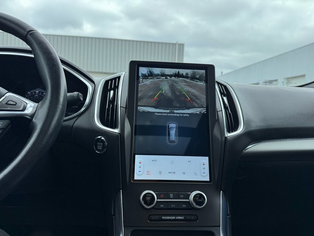 2021 Ford Edge Titanium