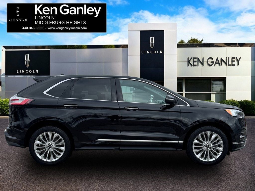2021 Ford Edge Titanium