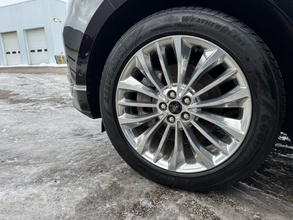 2021 Ford Edge Titanium