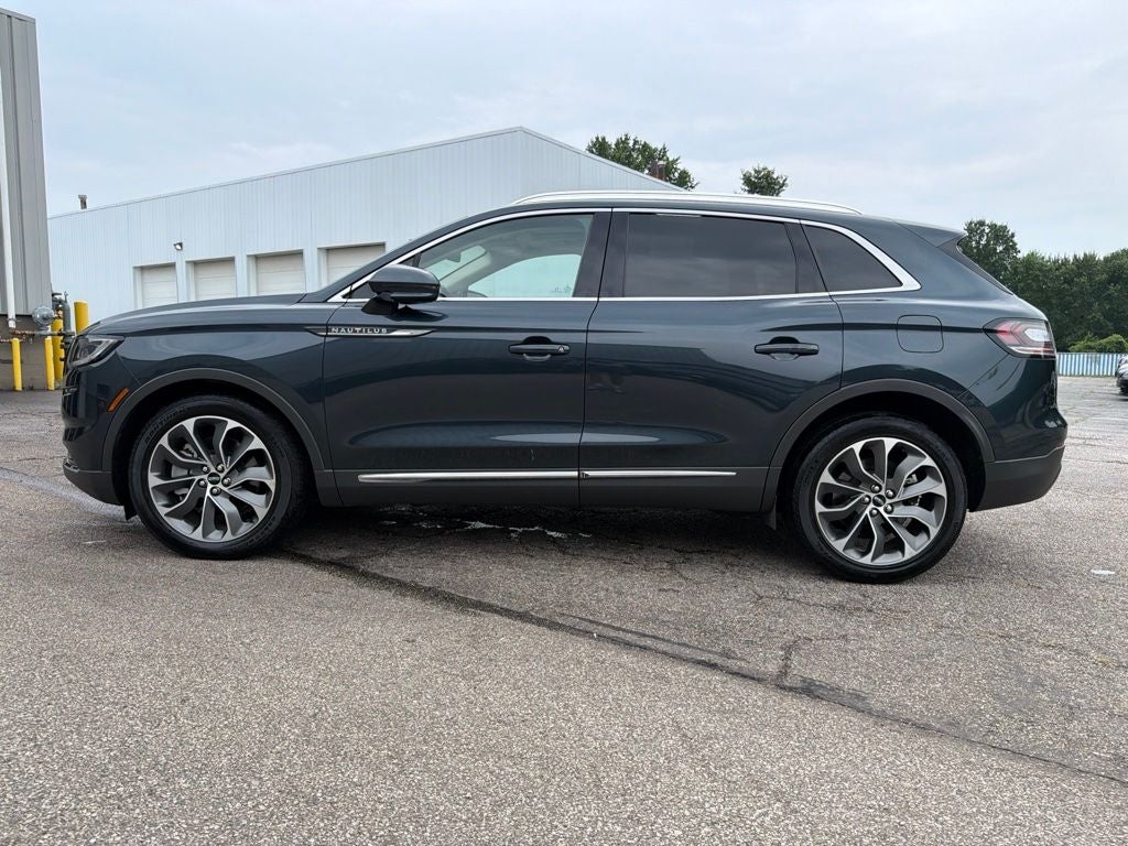 2023 Lincoln Nautilus Reserve