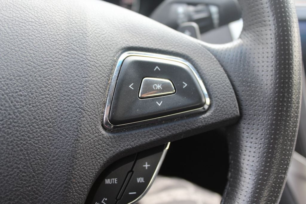 2013 Lincoln MKZ Base