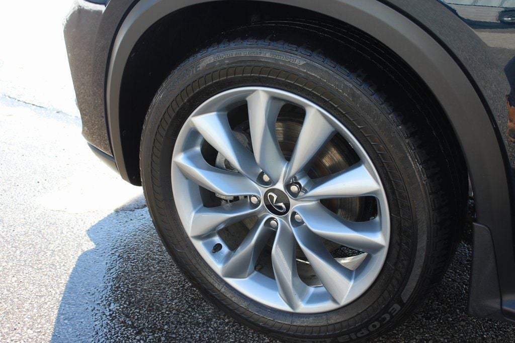 2022 INFINITI QX50 ESSENTIAL