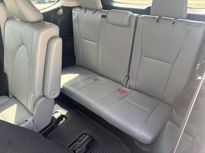 2025 Toyota Highlander Platinum