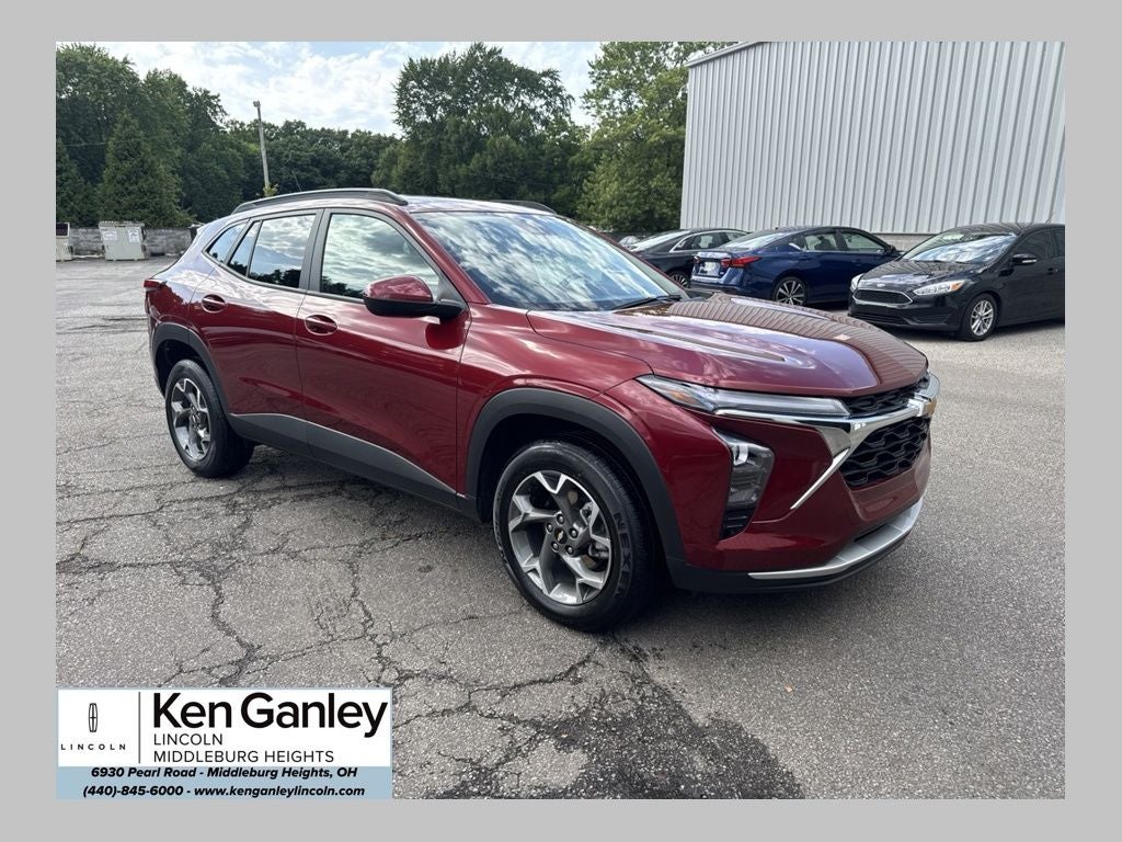 2025 Chevrolet Trax LT