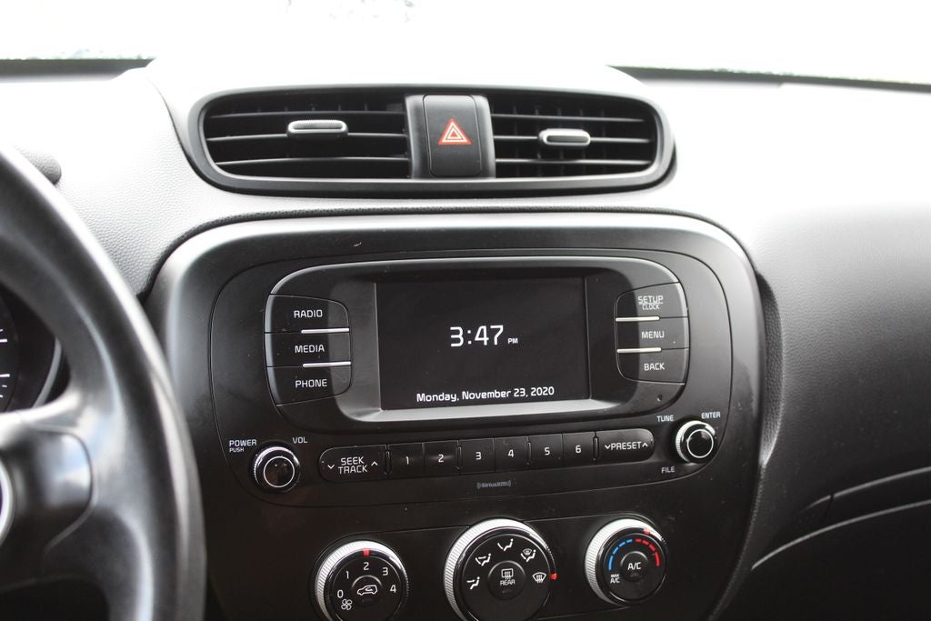 2017 Kia Soul Base