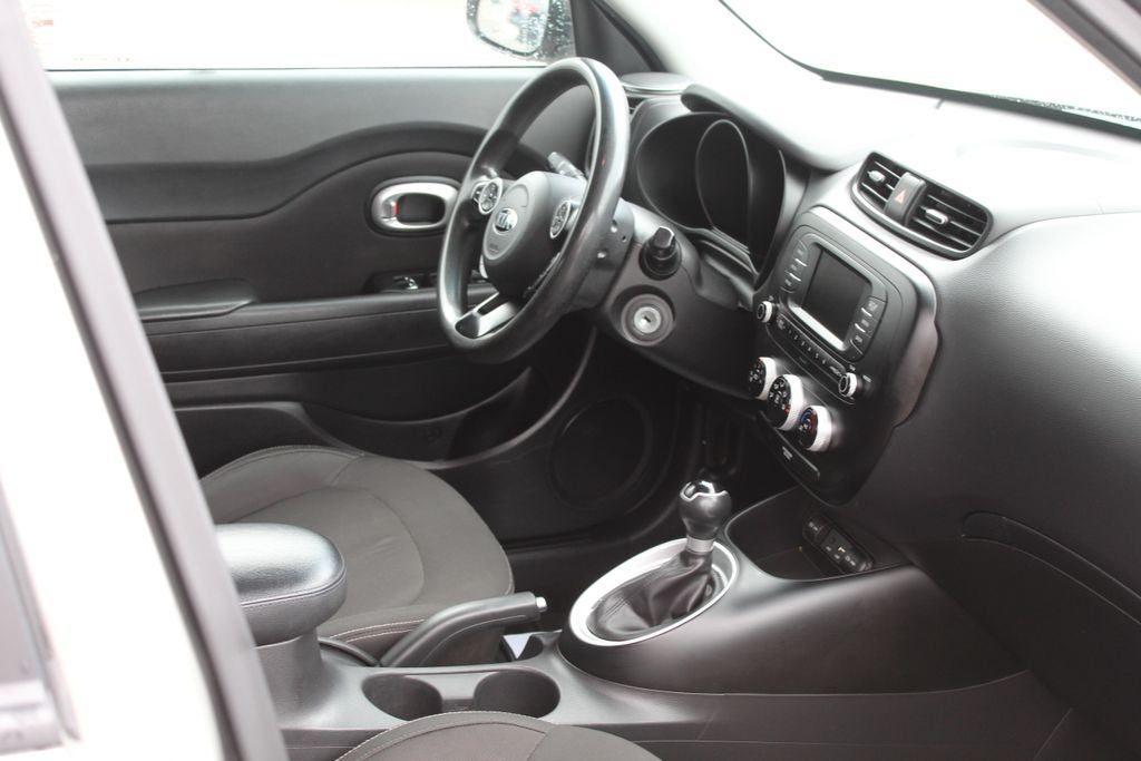 2017 Kia Soul Base