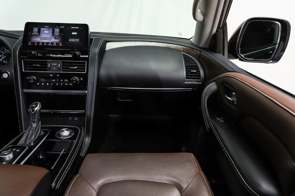 2022 INFINITI QX80 Premium Select