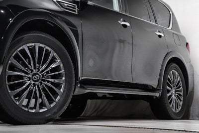 2022 INFINITI QX80 Premium Select