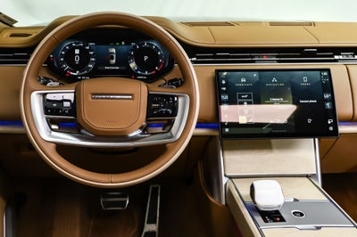 2025 Land Rover Range Rover SV LWB