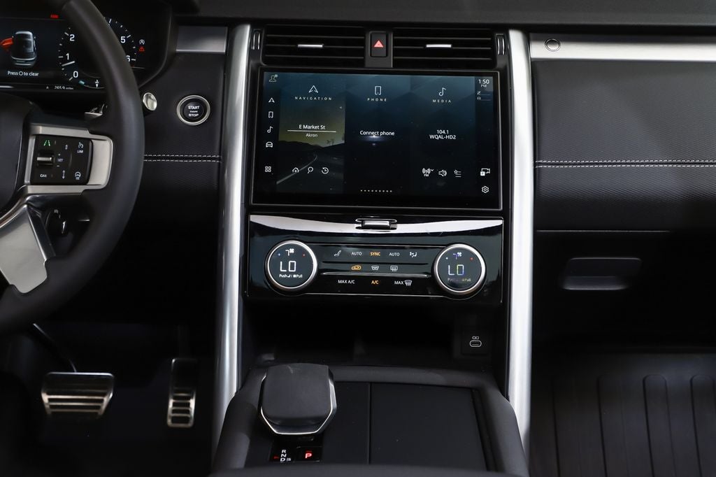 2025 Land Rover Discovery Dynamic SE
