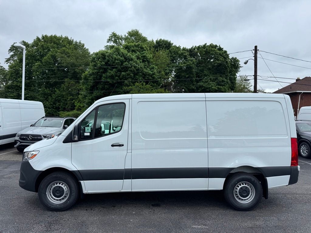 2026 Mercedes-Benz Sprinter 2500 Cargo 144 WB