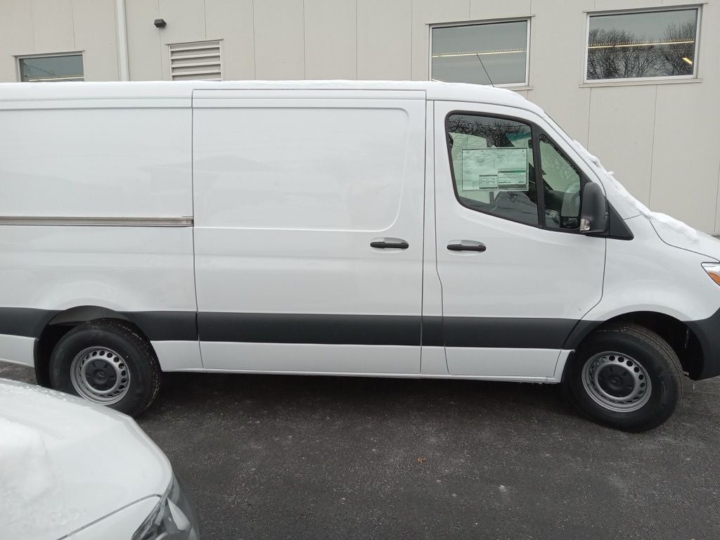 2026 Mercedes-Benz Sprinter 2500 Cargo 144 WB