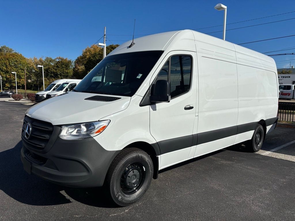 2026 Mercedes-Benz Sprinter 2500 Cargo 170 WB High Roof