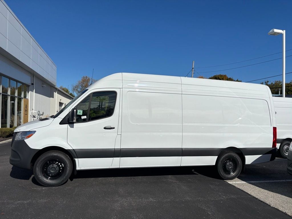 2026 Mercedes-Benz Sprinter 2500 Cargo 170 WB High Roof