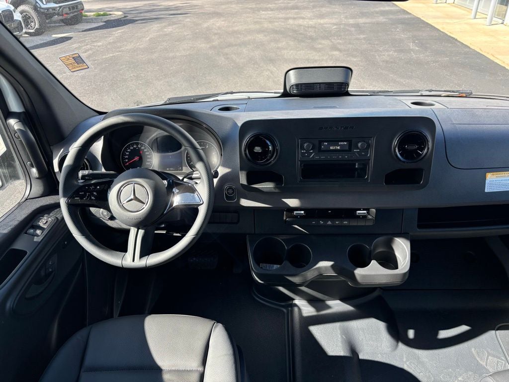 2026 Mercedes-Benz Sprinter 2500 Cargo 170 WB High Roof